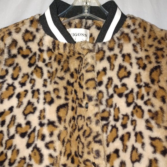 VIGOSS LEOPARD PRINT FAUX FUR BOMBER JACKET - Picture 1 of 11